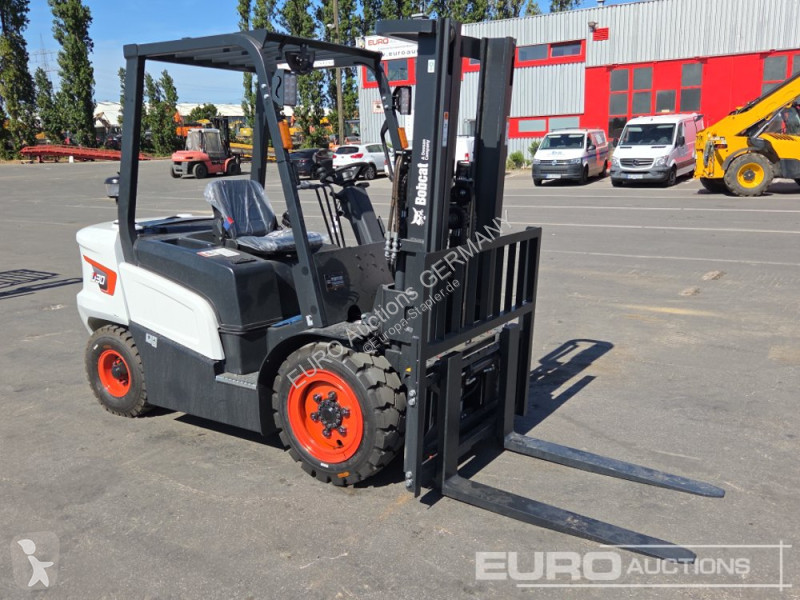 Кар Bobcat D30NXE