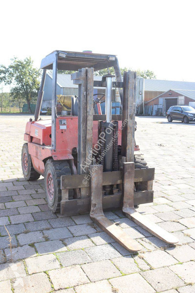 رافعة شوكية Linde D