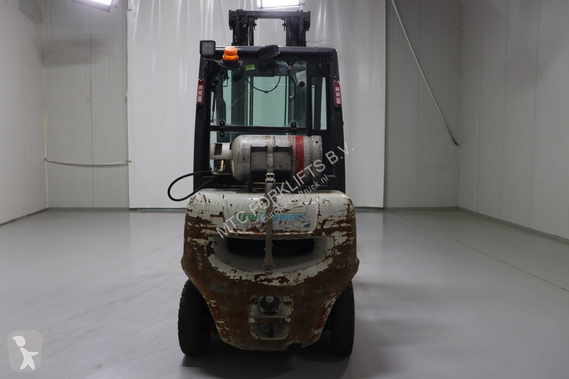 رافعة شوكية Nissan U1D2A25LQ
