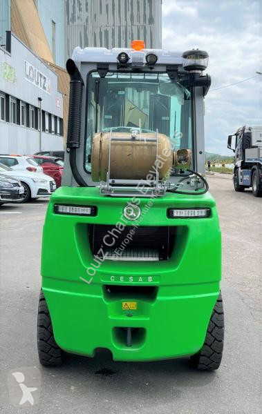 Chariot élévateur Cesab  M 330H-GV