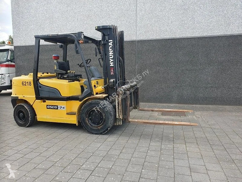 Carrello elevatore Hyundai 45DS.7E 7 ton 45DS.7E
