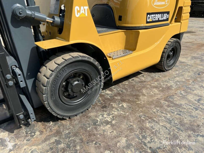 Heftruck Caterpillar DP15