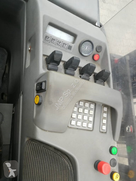 Teleskopický manipulátor Nissan UHS 141 DTFVXF960