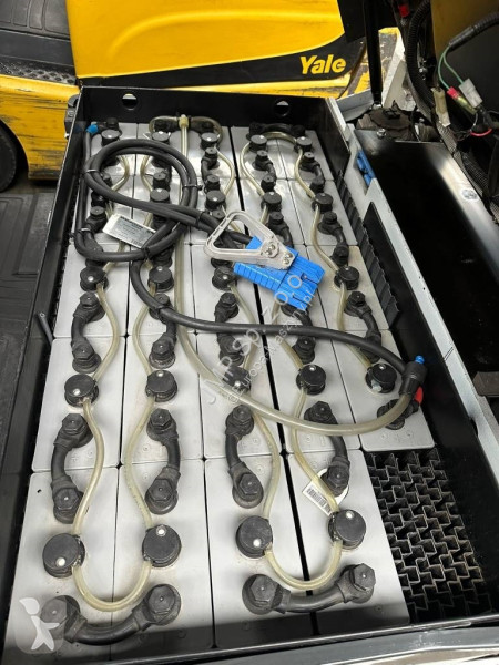 Stivuitor Unicarriers A1N1L15Q  DRIVE-IN  CAB