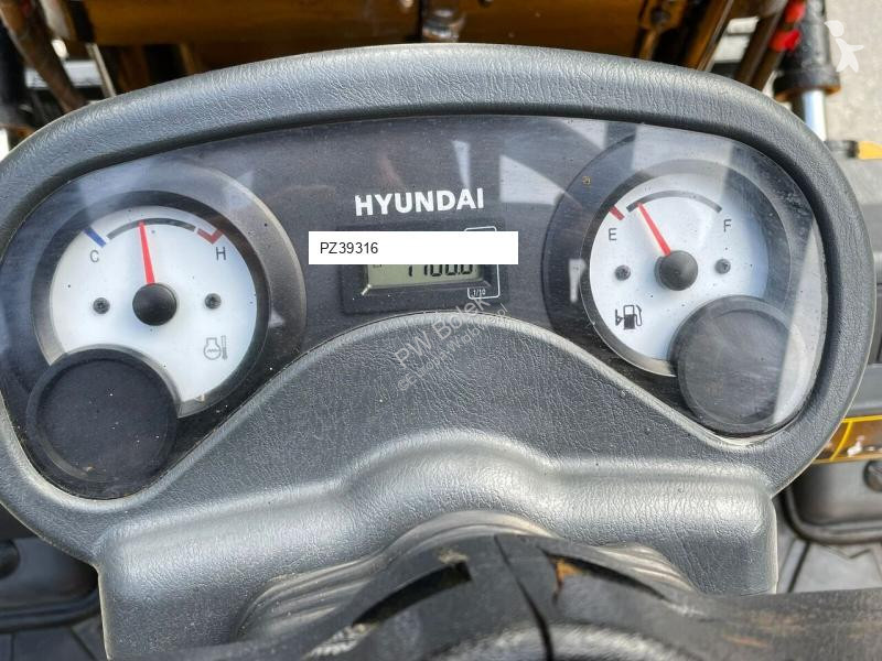 Teleskopický manipulátor Hyundai 18D-7E