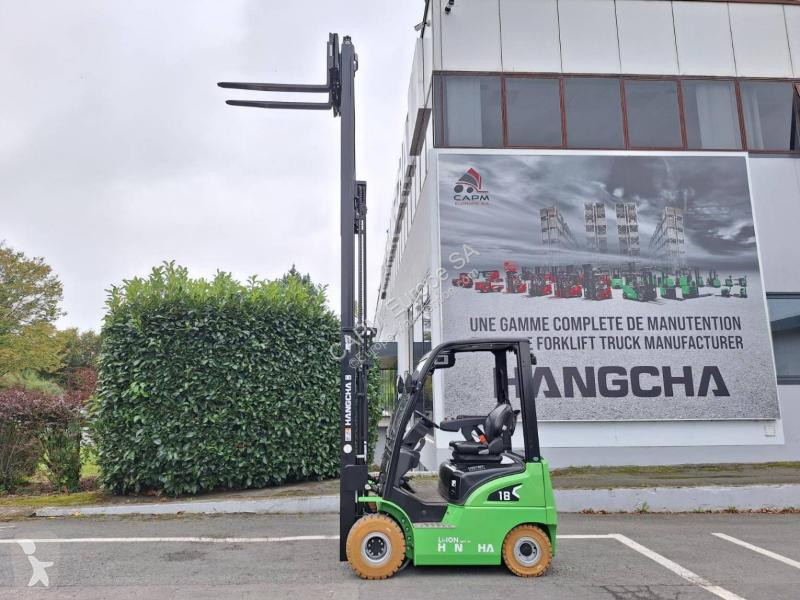Teleskopický manipulátor Hangcha  XC18i