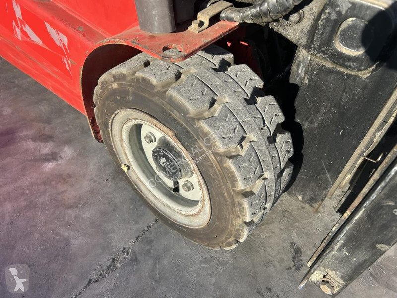 Carretilla elevadora Manitou  ME320