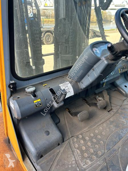 Stivuitor Hyundai  70L-7A-EU01
