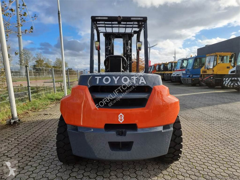 Carrello elevatore Toyota 8FD70F