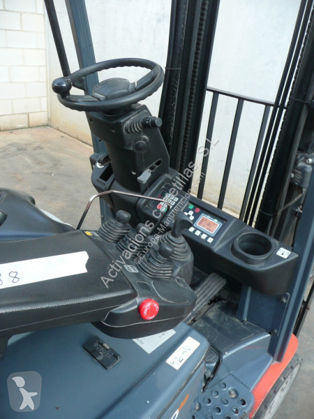 Carretilla elevadora Toyota 8FBE15T