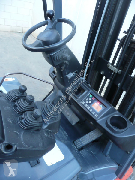 Carrello elevatore Toyota 8FBE16T