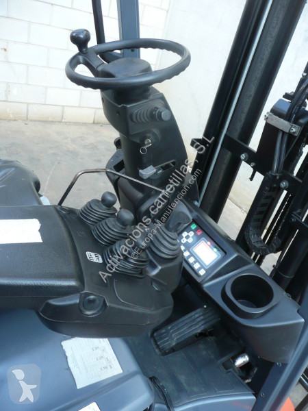 Carretilla elevadora Toyota 8FBE15T