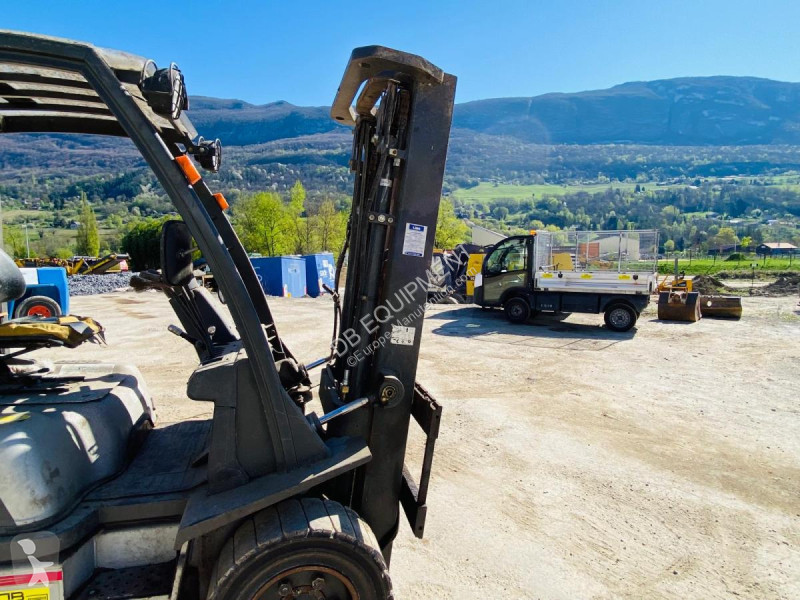 Heftruck Nissan  FGD02A30Q Chariot élévateur