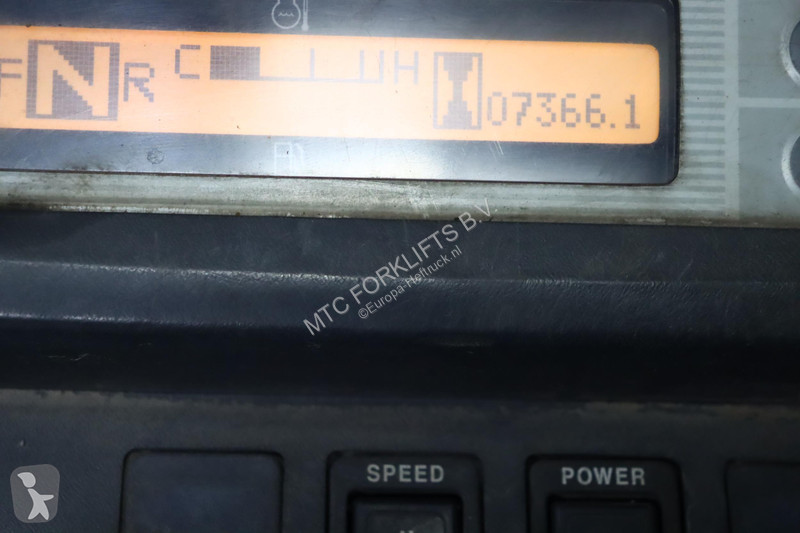 Stivuitor Nissan U1D2A20Q