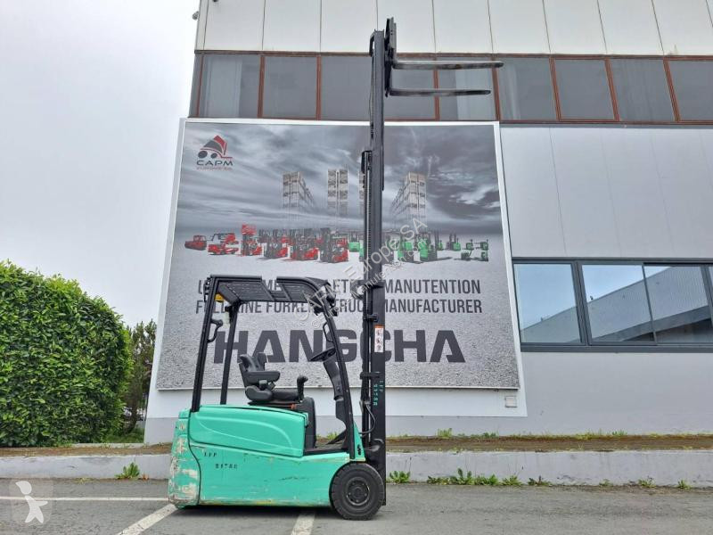 Empilhador elevador Yale  ERP16VT