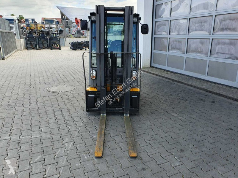 Stivuitor Jungheinrich EFG 215 / Triplex:...