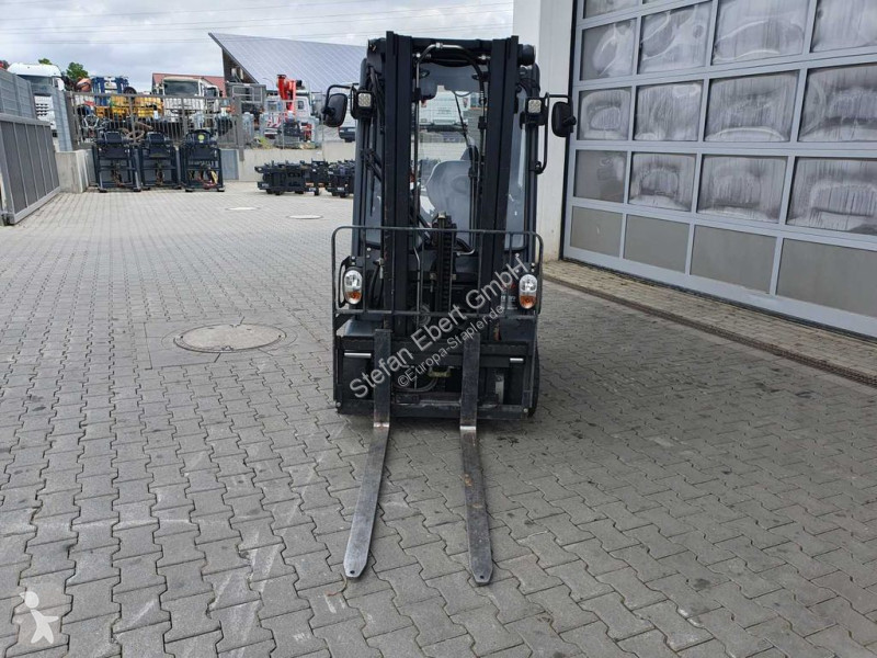 Lyfttruck Linde E14 - 02 / Triplex: 4.00m! / SS...
