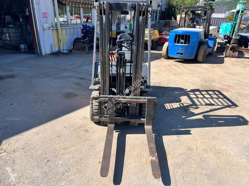 Stivuitor Toyota CHARIOT ELEVATEUR A GAZ 1,5T...