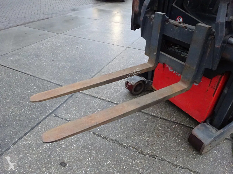Teleskopický manipulátor Linde R16X / 1600 kg /...