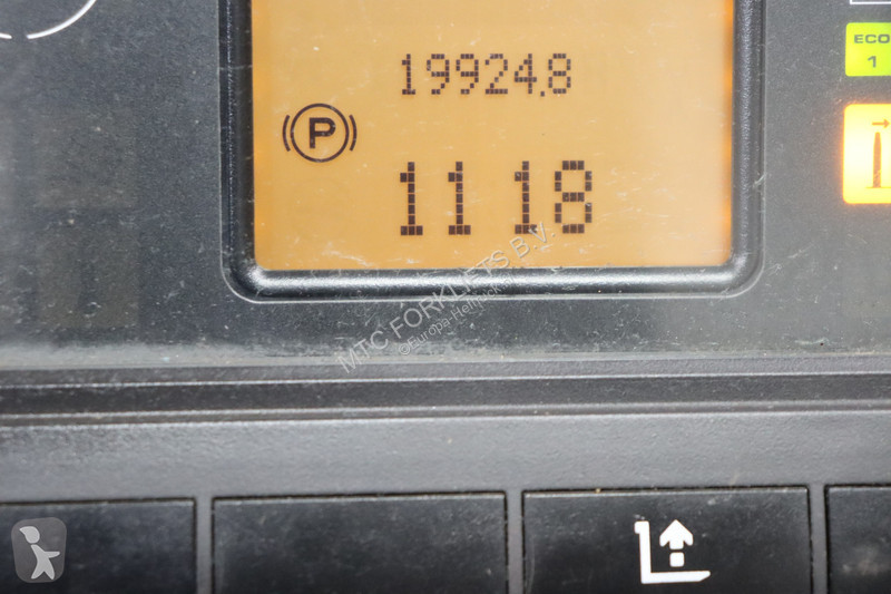 Stivuitor multidirectional Linde R16-01