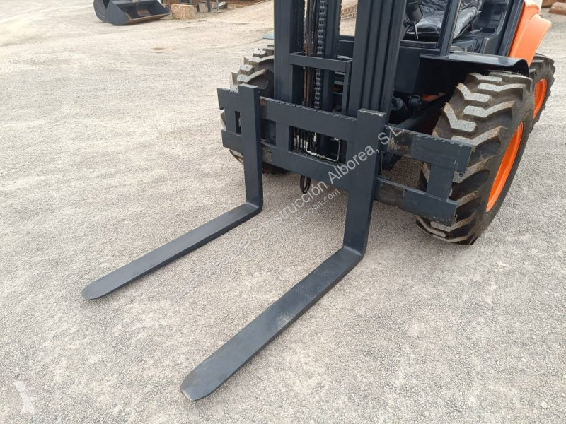 Carretilla todoterreno Ausa CH X4