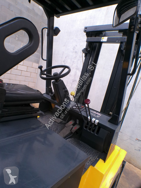 Carrello elevatore OM E50N