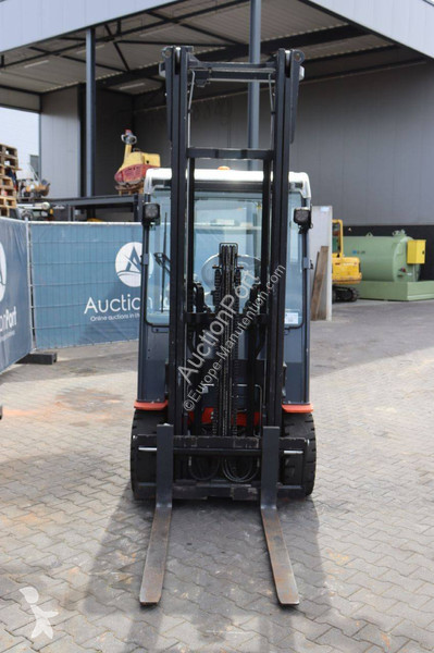 Carrello elevatore Toyota 8FBMKT25
