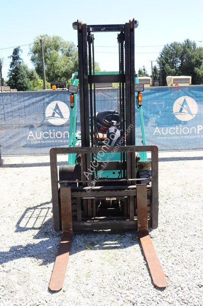 Carretilla elevadora Mitsubishi FG 30 T