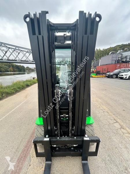 Teleskopický manipulátor Cesab  B625II