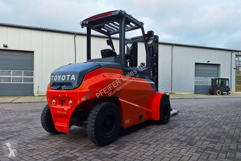 رافعة شوكية Toyota 9FBM70T Electric, 7 Tons...