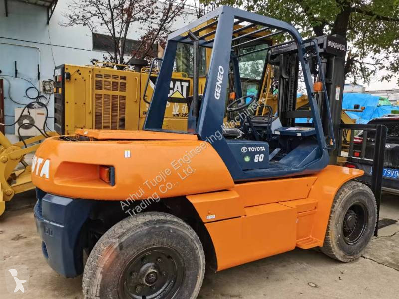 Vysokozdvižný vozík Toyota 6-Ton