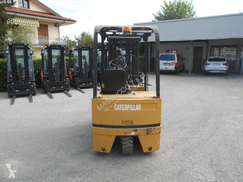 Lyfttruck Caterpillar F35