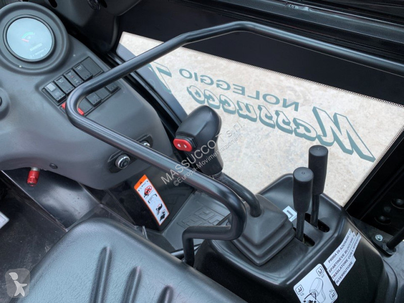 رافعة شوكية Manitou MC30-4 DK