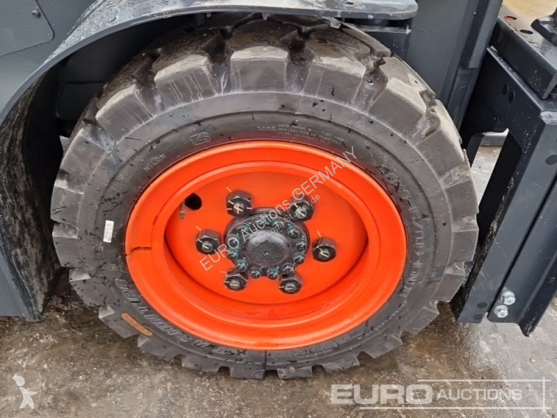 Кар Bobcat D30NX