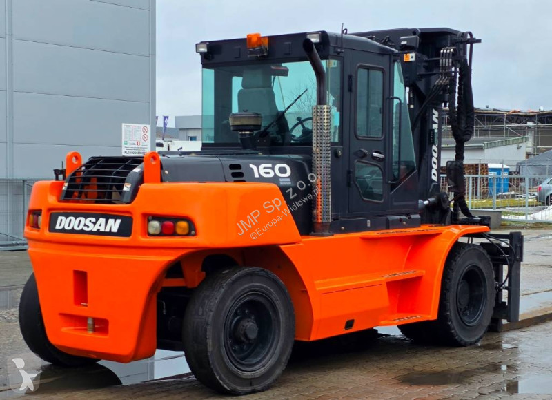 رافعة شوكية Doosan D 160 S-5