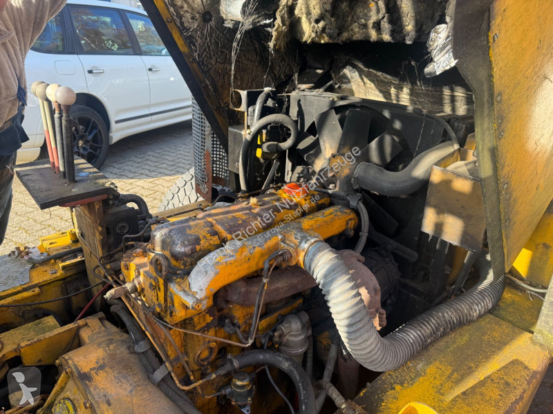 رافعة شوكية Caterpillar DP30