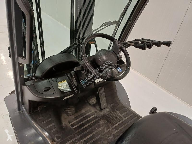 رافعة شوكية Toyota