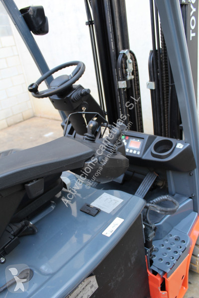 رافعة شوكية Toyota 8FBE16T