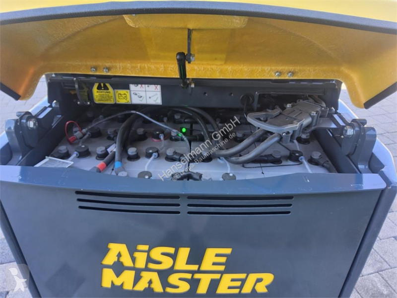 رافعة شوكية Combilift Aisle-Master 20 WHE