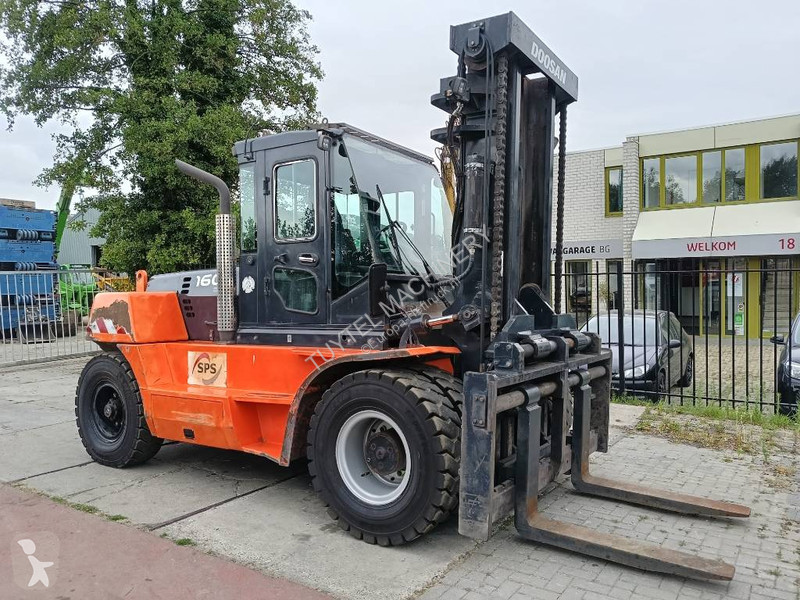 رافعة شوكية Doosan D 160 S-5 16 ton heftruck...