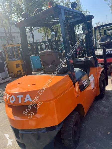 رافعة شوكية Toyota +86 18817734137