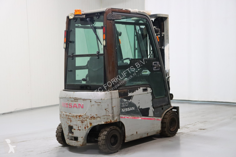 رافعة شوكية Nissan JG1N1L20Q