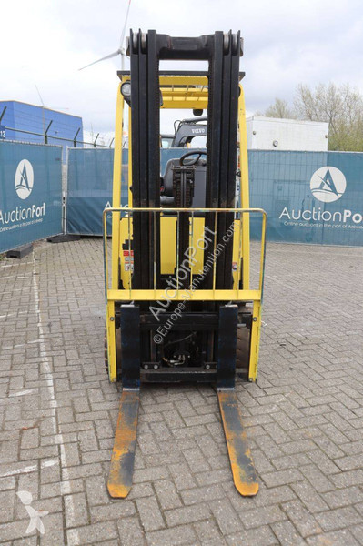 رافعة شوكية Hyster MWB