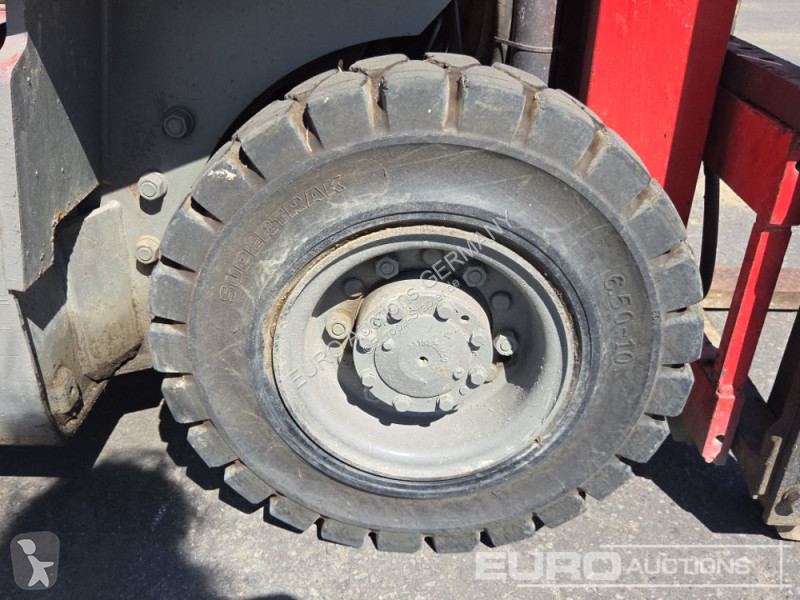 Empilhador elevador Nissan P1D1A18LQ