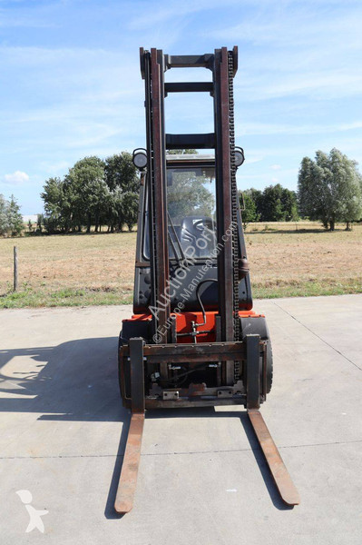 Vysokozdvižný vozík Linde D-03
