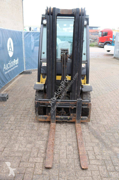 Empilhador elevador Yale E2170