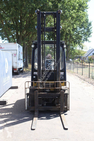 Chariot élévateur Yale GDP35VX