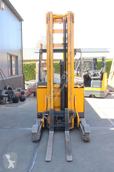 Carretilla elevadora Jungheinrich ETV 214