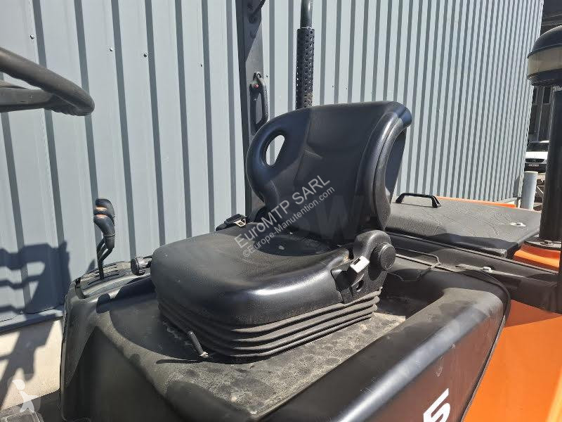 Empilhador elevador Doosan  D45SC-5
