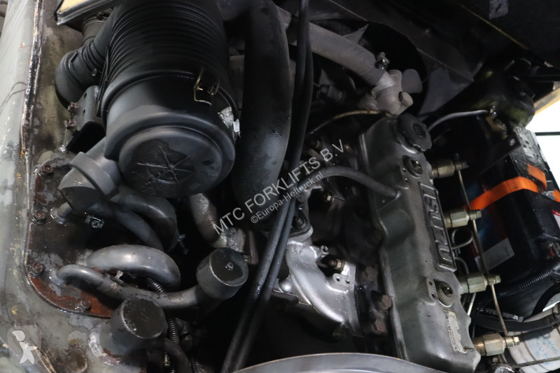 Carretilla elevadora TCM FHD15Z7